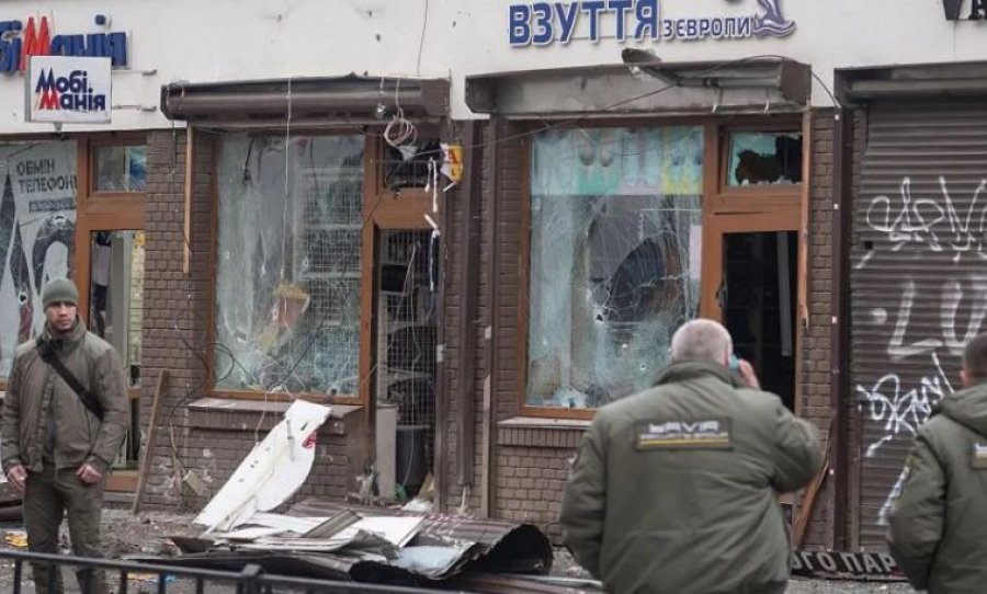 Shpërthime në Lviv të Ukrainës  një i vdekur dhe 25 të tjerë të plagosur