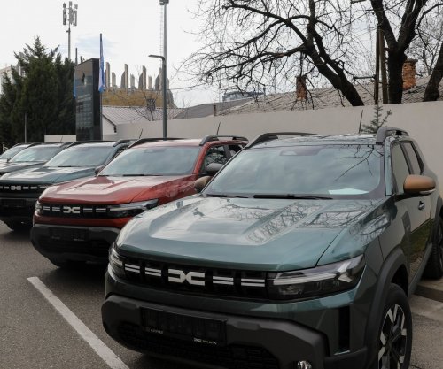 Policia e Kosovës pranon pesë vetura dhe pajisje në vlerë të 200 mijë euro nga Gjermania