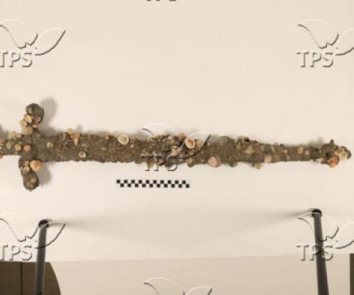 Shfaqet shpata 800-vjeçare e një kryqtari që u gjet në det