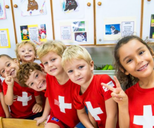 Një parti në Cyrih kërkon test të detyrueshëm të gjermanishtes para regjistrimit në shkollë