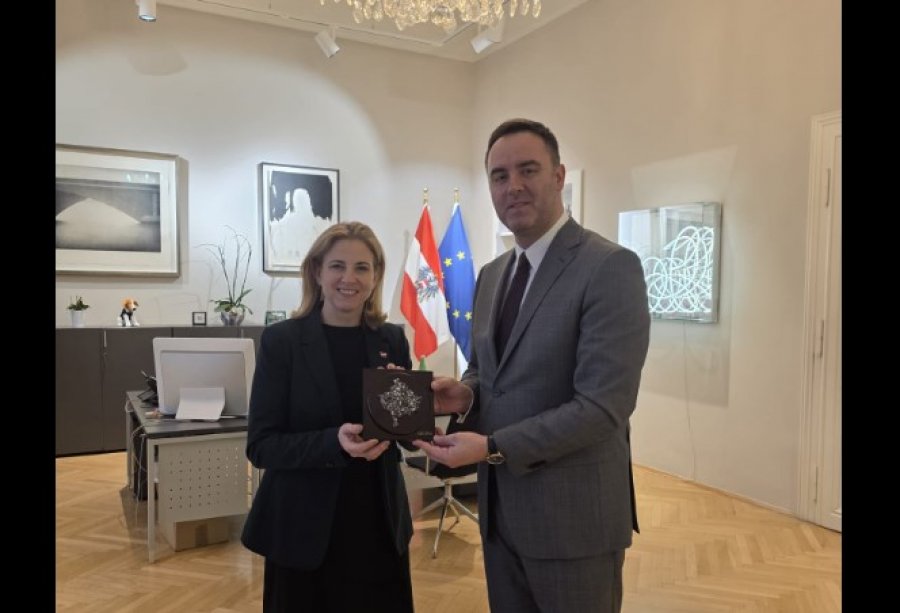 Konjufca takon ministren austriake  temë avancimi i integrimit evropian për Kosovën