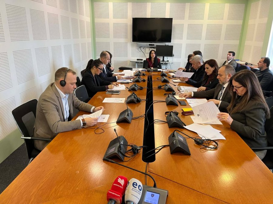 Komision për arsim miraton fushëveprimin e komisionit