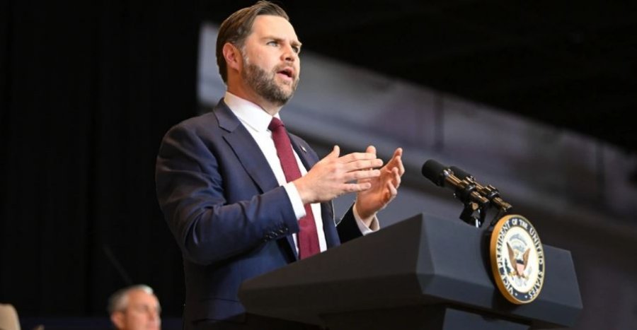 Vance: Trumpi ende synon një zgjidhje diplomatike me Iranin