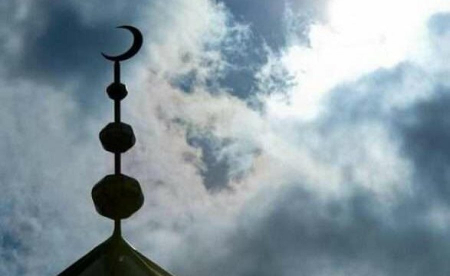 Mblidhen 3700 nënshkrime kundër xhamisë së shqiptarëve në Schwyz të Zvicrës 