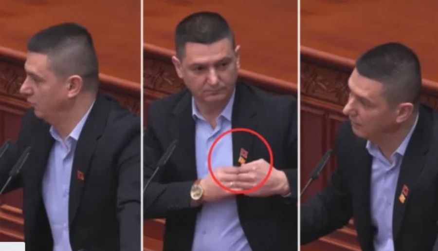 Deputeti shqiptar në Maqedoni me flamur kombëtar në kostum  qortohet nga Mickoski dhe i jepet flamuri maqedonas  video 