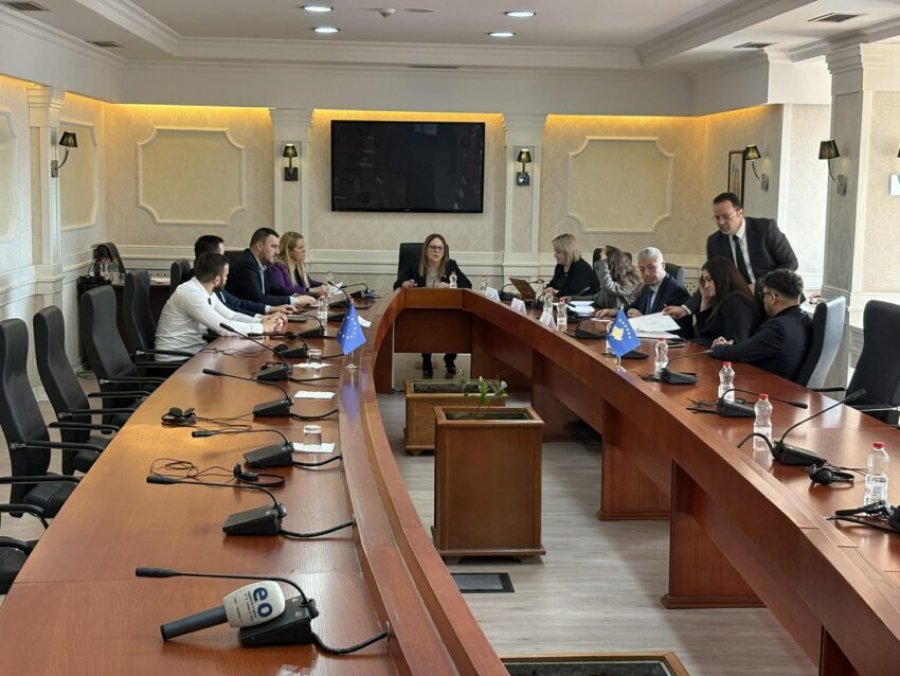 Komisioni për Integrime Evropiane miraton shqyrtimin e projektligjit për dy marrëveshje me BE-në