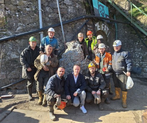 Kristal gjigant zbulohet në thellësitë e Trepçës