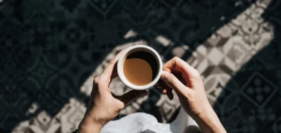 koha-me-e-mire-per-te-pire-kafe-qe-te-mos-ndikoje-ne-gjumin-tuaj