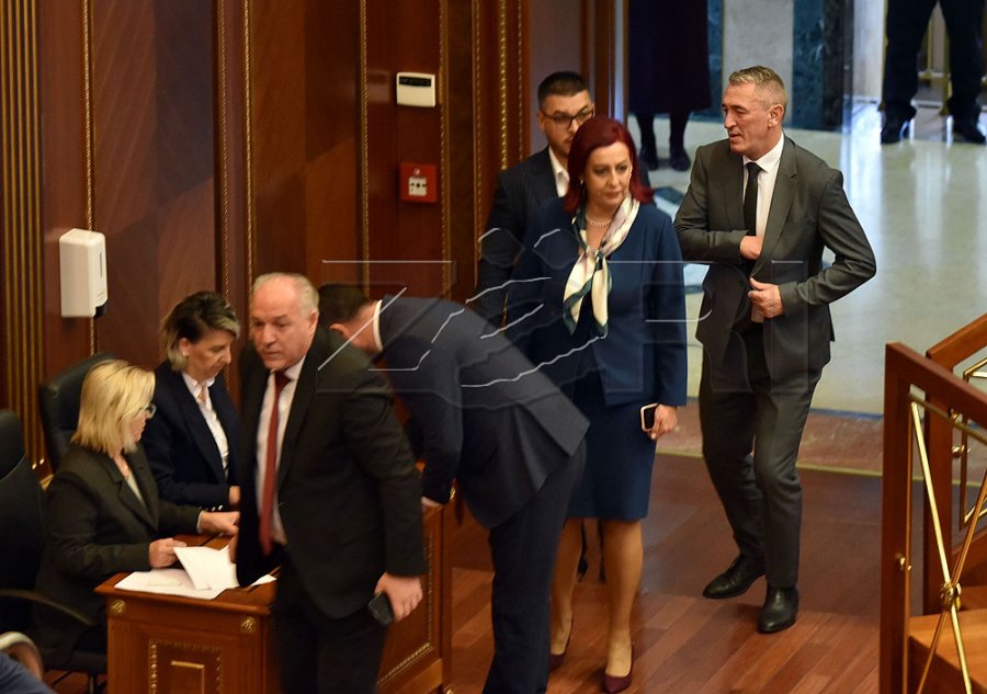 Emilja Rexhepi tregon se a do të votojë çdo emër që e propozon Kurti për president 