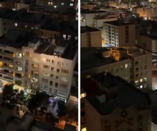 Festë në rrugët e Iranit pas raportimeve për vdekjen e Khameneit [video]