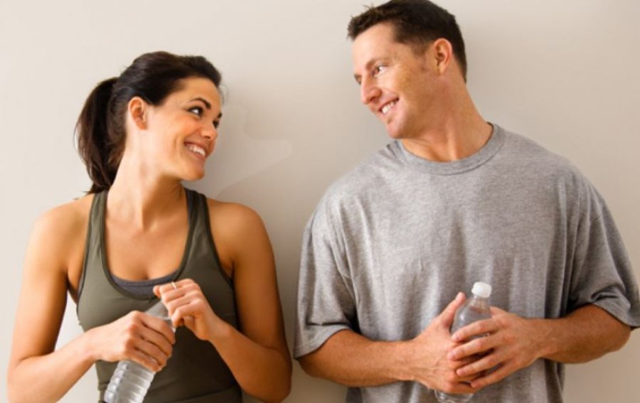 Pse burrat dobësohen më shpejt se gratë, tregon studimi