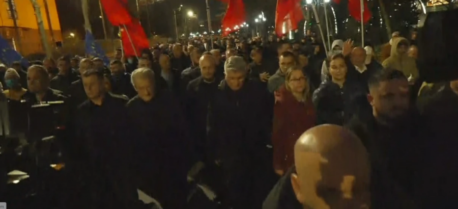 Nis protesta e opozitës në Shqipëri