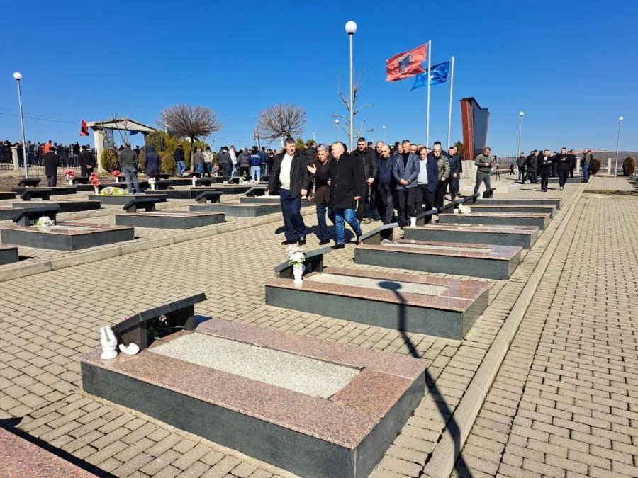 OVL UÇK bën homazhe në 28 vjetorin e masakrave në Likoshan e Çirez