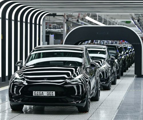 Shitjet e Tesla-s bien në Evropë më 2025, por arrijnë rekorde në Norvegji