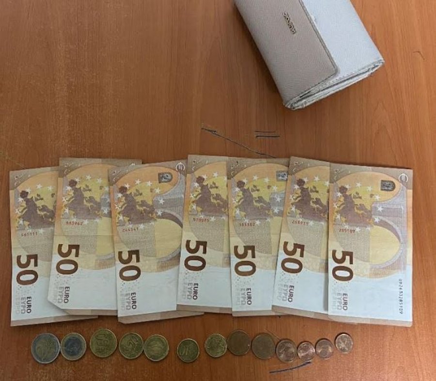 Qytetari nga Ferizaj dorëzon çantën e humbur, kishte para në të
