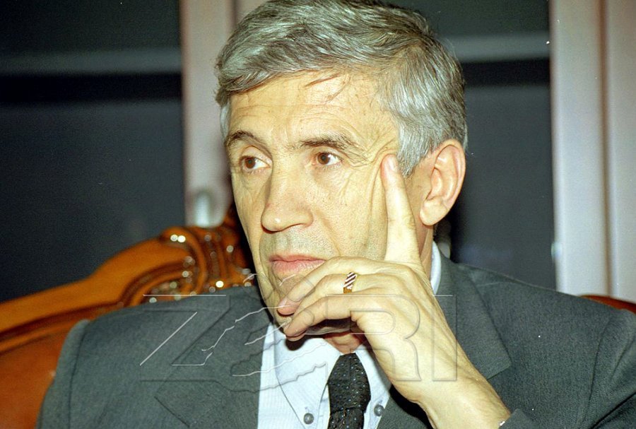 Sot varroset me nderime shtetërore ish kryeparlamentari Nexhat Daci