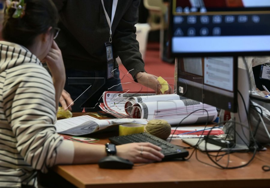 Nga sot nis numërimi i votave me postë