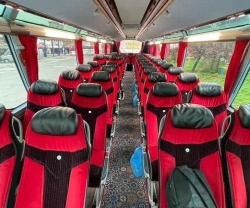 Kompania demanton lajmin për djegien e autobusit që po udhëtonte nga Kosova në Zvicër