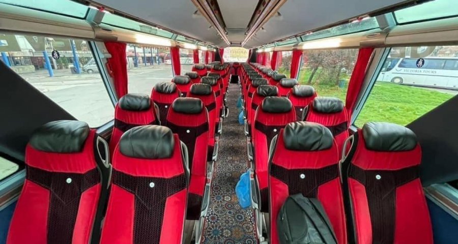 Kompania demanton lajmin për djegien e autobusit që po udhëtonte nga Kosova në Zvicër