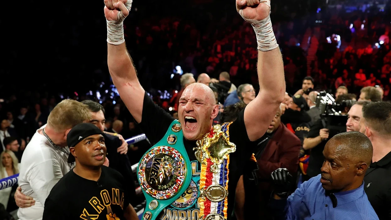 Tyson Fury le pas pensionimin, do të rikthehet në ring këtë vit