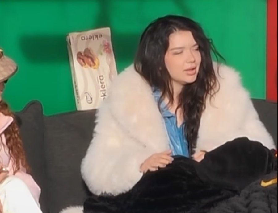 Pamje të rënda: Momenti kur Alba rrëzohet dhe humbet ndjenjat