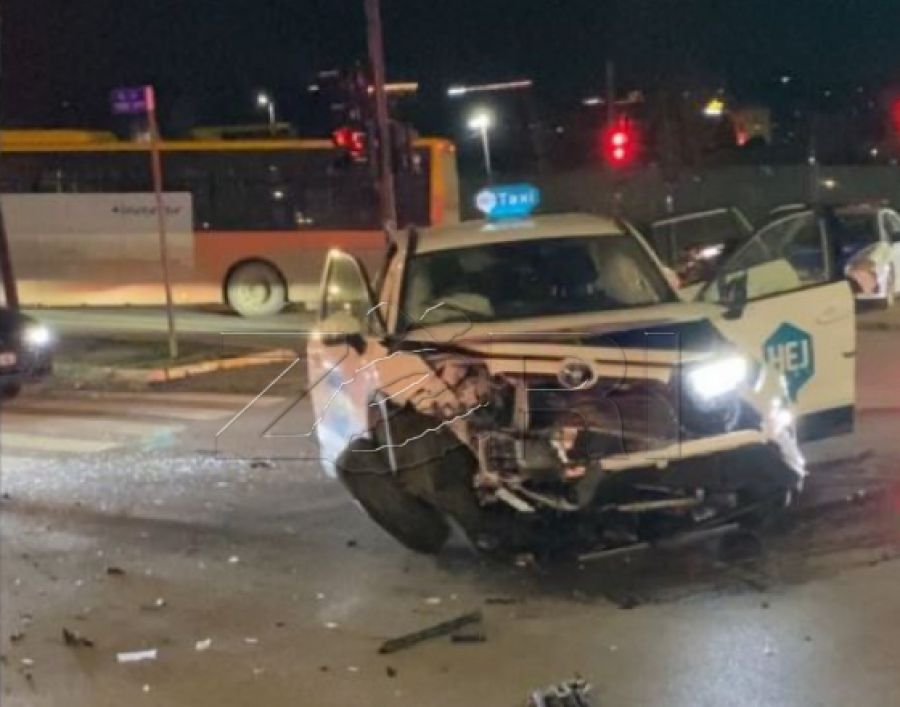 Lirohen të lënduarit nga aksidenti mes veturës së policisë e një taksie