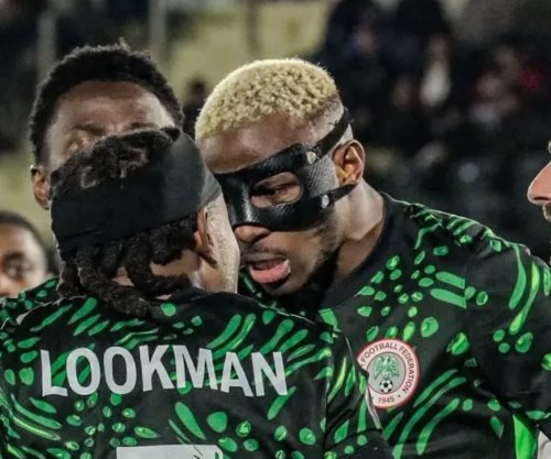 Kjo ndodh vetëm në Kupën e Kombeve të Afrikës: Osimhen zemërohet me bashkëlojtarët dhe nuk donte të luante më