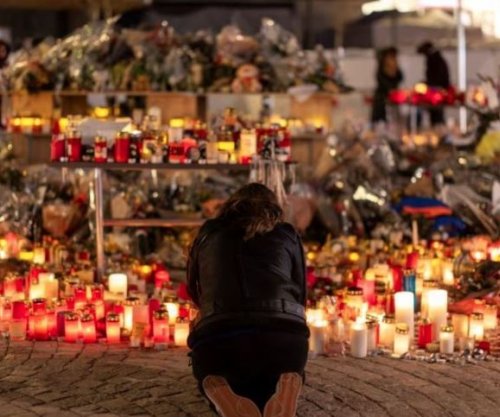 Zyrtarët zviceranë pranojnë se nuk u kryen inspektime në barin që u përfshi nga zjarri