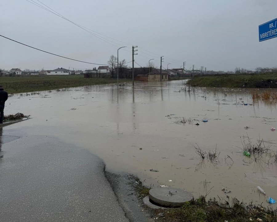 Bllokohen shtëpitë në Obiliq  gjendja alarmante