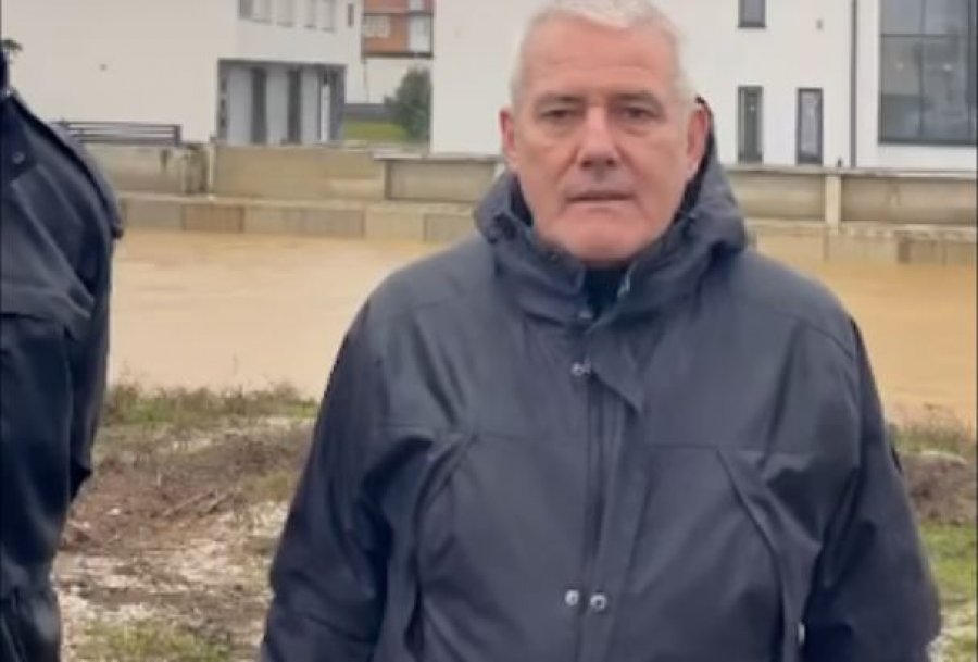 Sveçla lajmërohet nga Malisheva: Situata është stabile, ekipet po ia dalin me sukses