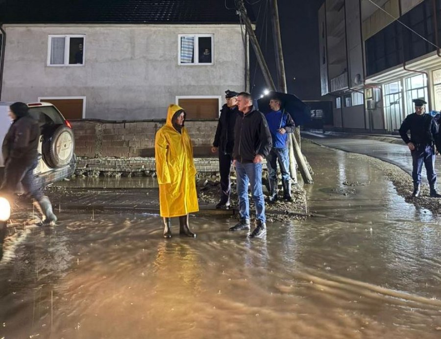 Vërshimet në Vushtrri  Idrizi  Situata është nën kontroll