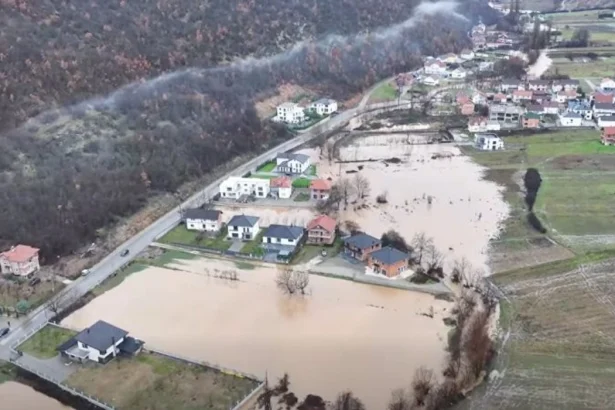 Pas vërshimeve në Suharekë  nis vlerësimi i dëmeve
