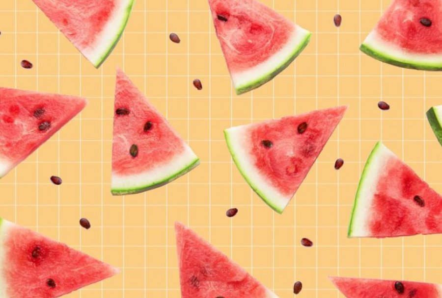 tete-ushqime-qe-duhet-t-i-konsumoni-patjeter-kete-vere-per-te-marre-gjithe-hidratimin-qe-ju-duhet