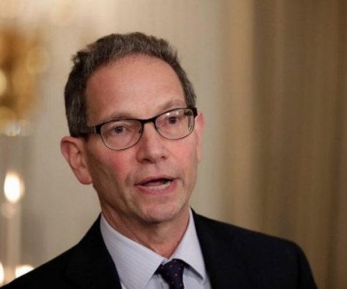 Kupchan: Kongresi i SHBA-së po nxit Trumpin për normalizimin e marrëdhënieve Kosovë–Serbi