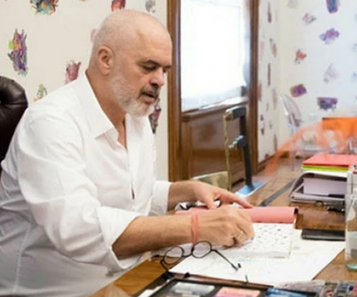 Mes politikës dhe artit: Veprat e Edi Ramës shiten në galeritë e botës deri në 50 mijë euro