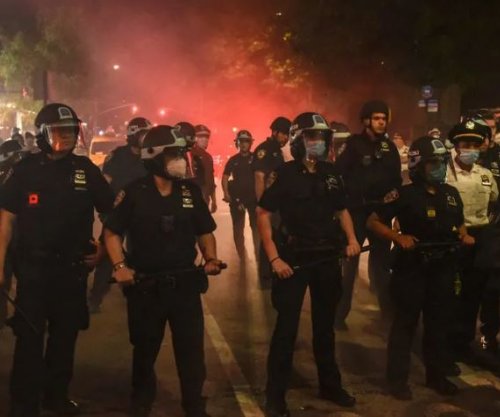 Protesta në SHBA, kërkohet hetim për vrasjen e gruas në Minneapolis