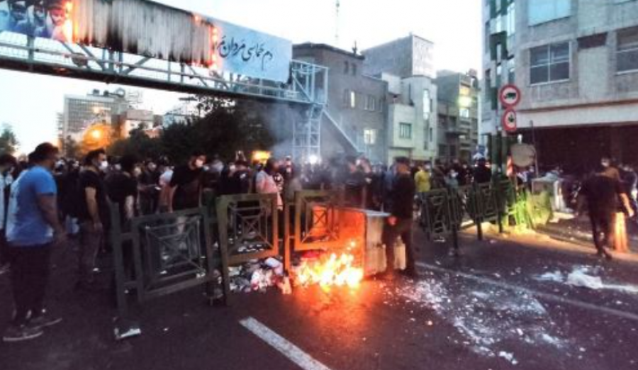 Franca  Britania dhe Gjermania dënojnë ashpër vrasjen e protestuesve në Iran