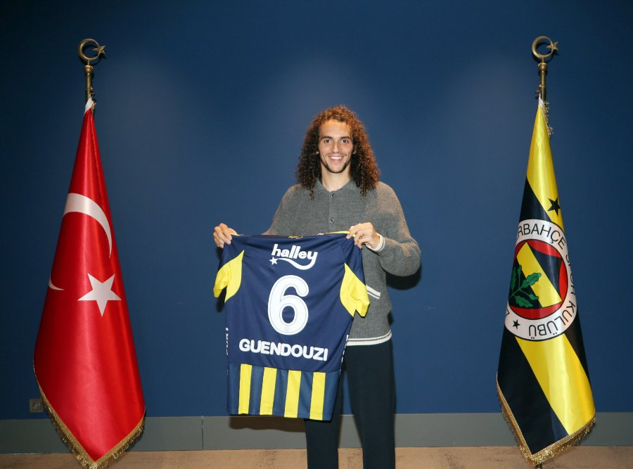 zyrtare-mesfushori-francez-guendouzi-kalon-te-fenerbahce