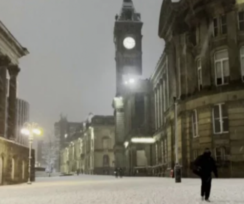 13 viktima nga acari në Evropë, Anglia dhe Franca kaos me udhëtimet, mbyllen edhe shkollat