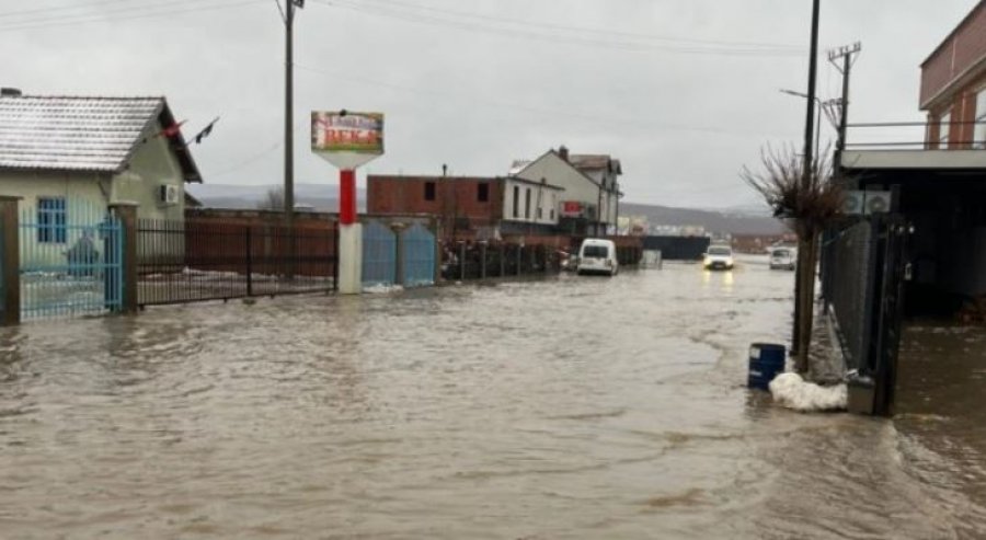 Uji në Miradi të Poshtme nuk rekomandohet për pije pas vërshimeve  njofton KRU  Prishtina 