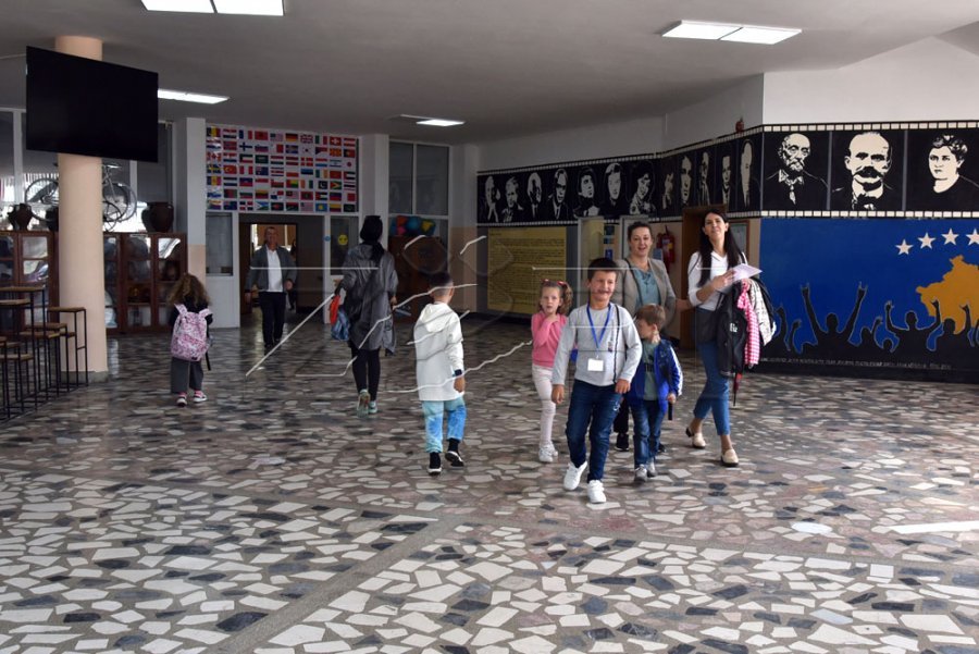 Komuna e Prishtinës  E menaxhuam situatën  nesër rifillon procesi mësimor në të gjitha shkollat e kryeqytetit