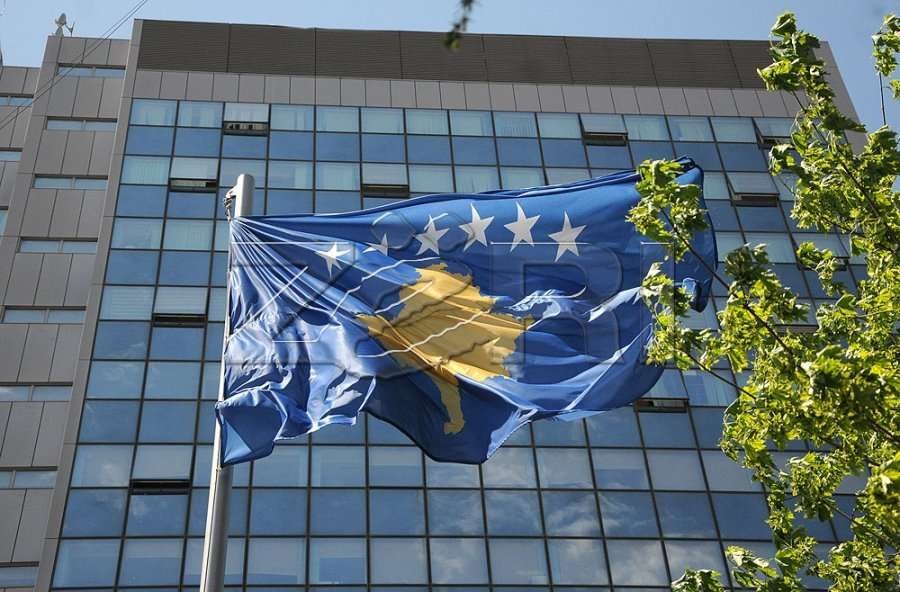 Mes vonesash, ndërmarrja “për bateritë” afër rekrutimit të Bordit