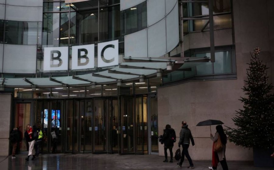 BBC-ja kërkon rrëzimin e padisë së Trumpit për shpifje prej pesë miliardë dollarësh