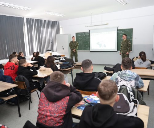 FSK-ja mban ligjërata në shkollat e Kosovës për vetëdijesimin nga rreziku i minave