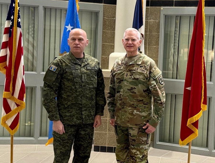 Komandanti i FSK së në SHBA  theksohet partneriteti strategjik me Gardën Kombëtare të Iowas