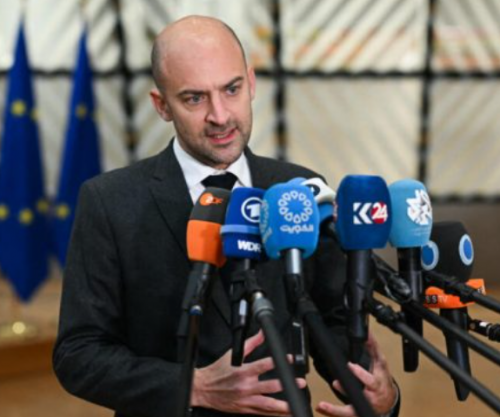 Ministri i Jashtëm francez: BE-ja ka përgjegjësi strategjike për Grenlandën