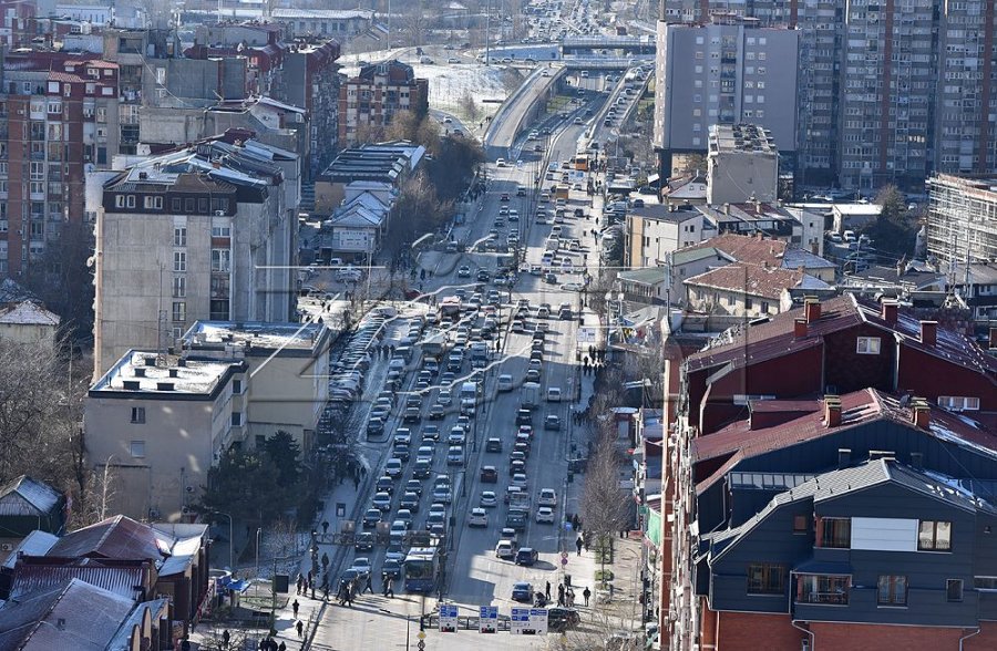 Bislimi: Nga nesër nis zbatimi i ligjit për të huajt dhe atij për automjete