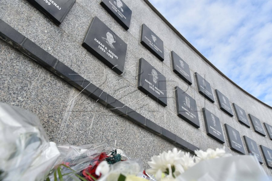 Skenë ekzekutimi mbi popullin që faj nuk kishte  Hajrie Mehmeti rrëfen tmerrin e 27 vjetëve më parë në Reçak