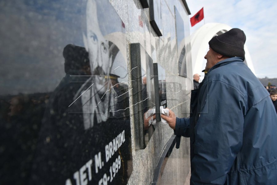 Masakra e Reçakut, muajin e ardhshëm fillon gjykimi në mungesë kundër 21 të akuzuarve