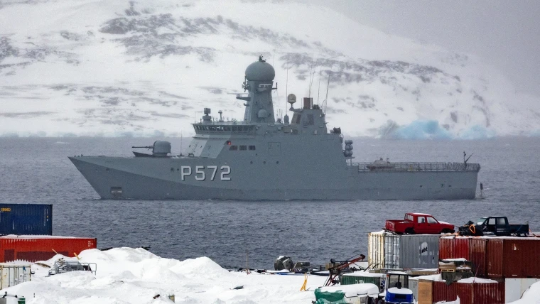 NATO-ja shqyrton krijimin e “Rojës së Arktikut” për t’i zbutur tensionet SHBA–Danimarkë për Grenlandën